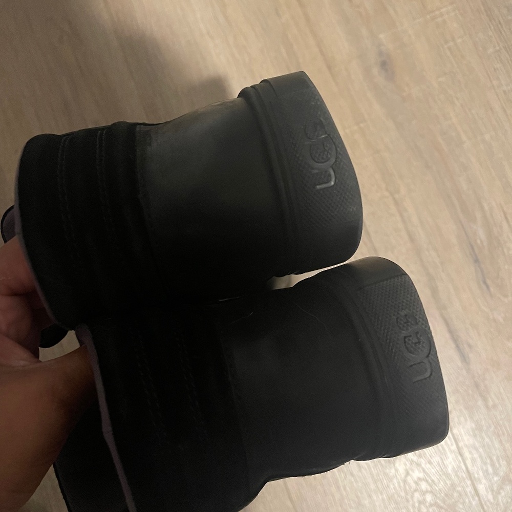 Ugg sneakers
